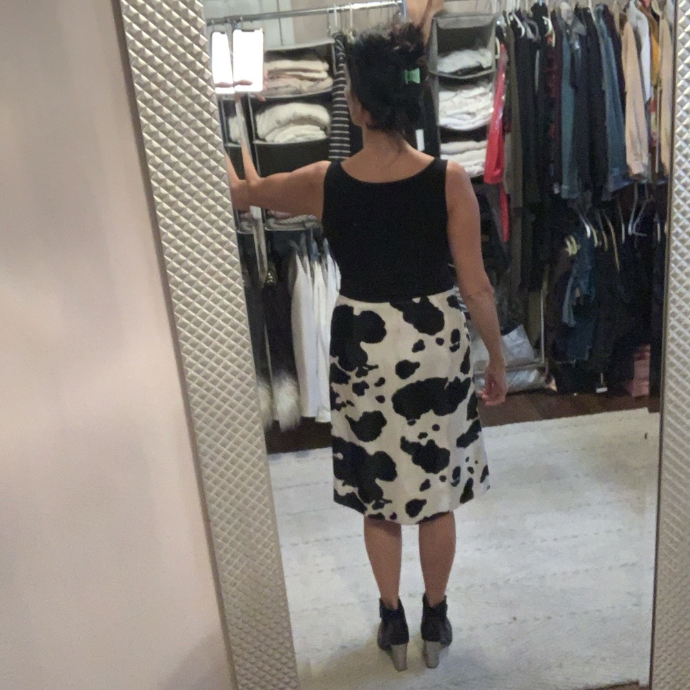 Georgous skirt!!!! - Picture 3 of 6
